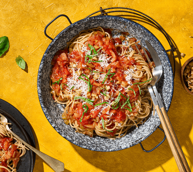 Spaghetti met tomaat en basilicum