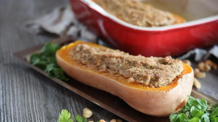 Zout- en kaliumarme gevulde flespompoen bij ovenschaal