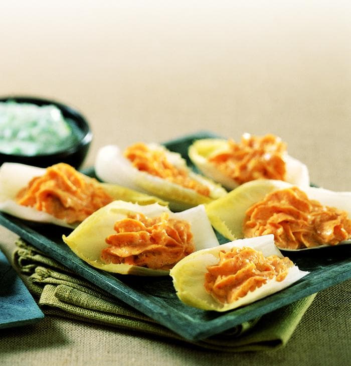 Zoutarme witlofbootjes met eimousse