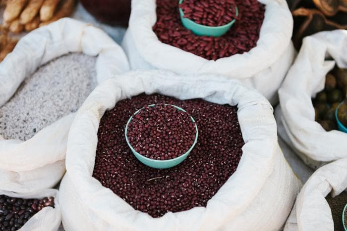 bruine bonen voor de zoutarme vegetarische bonenschotel