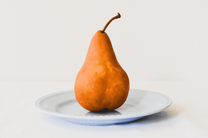 Peer voor zoutarme gevulde peer met walnoten